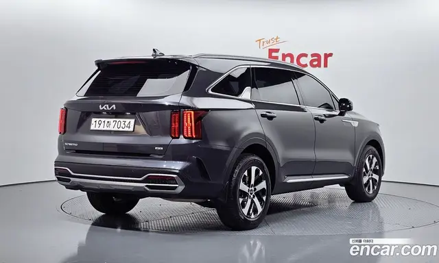Kia Sorento 2022 2.2 автомат (гидро), миниатюра 2