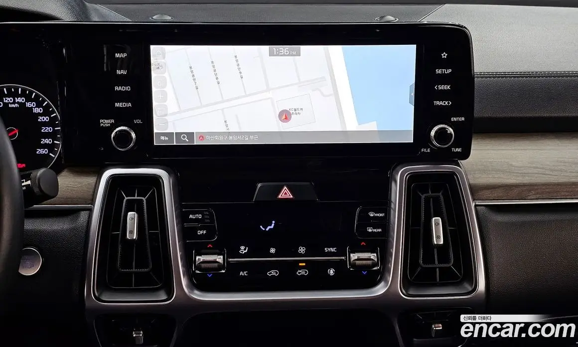 Kia Sorento 2022 2.2 автомат (гидро), фото 14