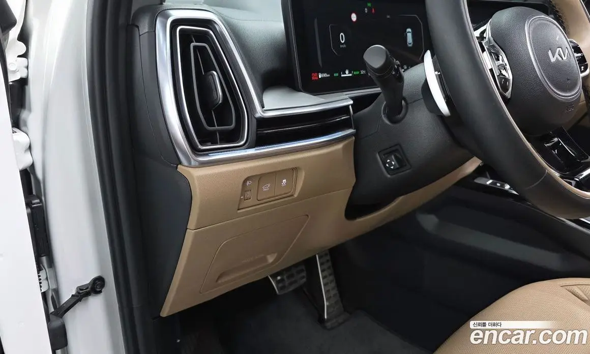 Kia Sorento 2024 1.6 автомат (гидро), фото 13 Kia Sorento 2024 1.6 автомат (гидро), фото 13
