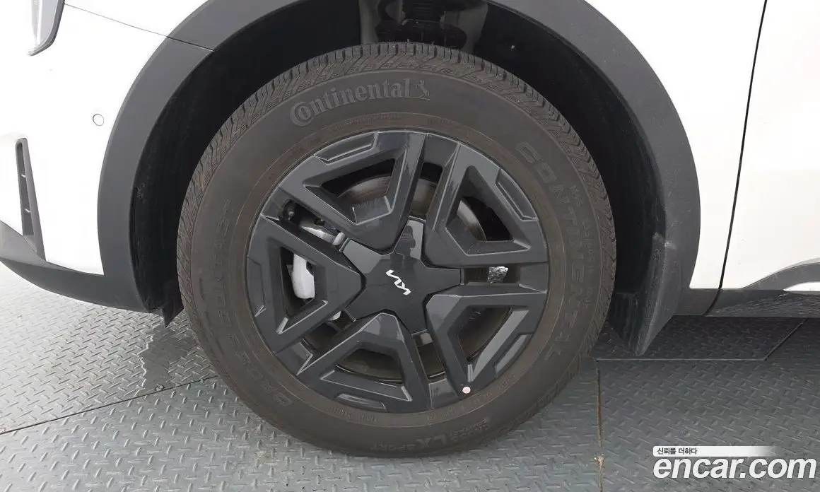 Kia Sorento 2024 1.6 автомат (гидро), фото 5 Kia Sorento 2024 1.6 автомат (гидро), фото 5