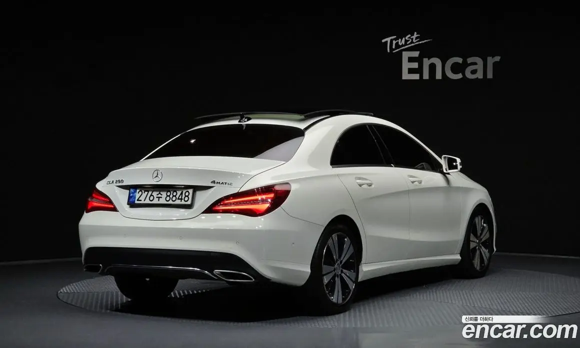 Mercedes-Benz CLA-Class 2016 2.0 автомат (гидро), фото 2 Mercedes-Benz CLA-Class 2016 2.0 автомат (гидро), фото 2