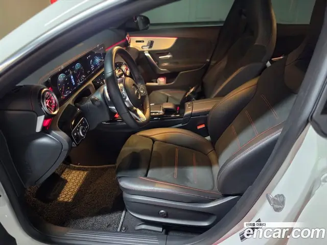 Mercedes-Benz CLA-Class 2021 2.0 автомат (гидро), миниатюра 12