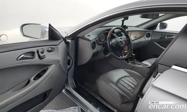 Mercedes-Benz CLS-Class 2009 3.5 автомат (гидро), миниатюра 10