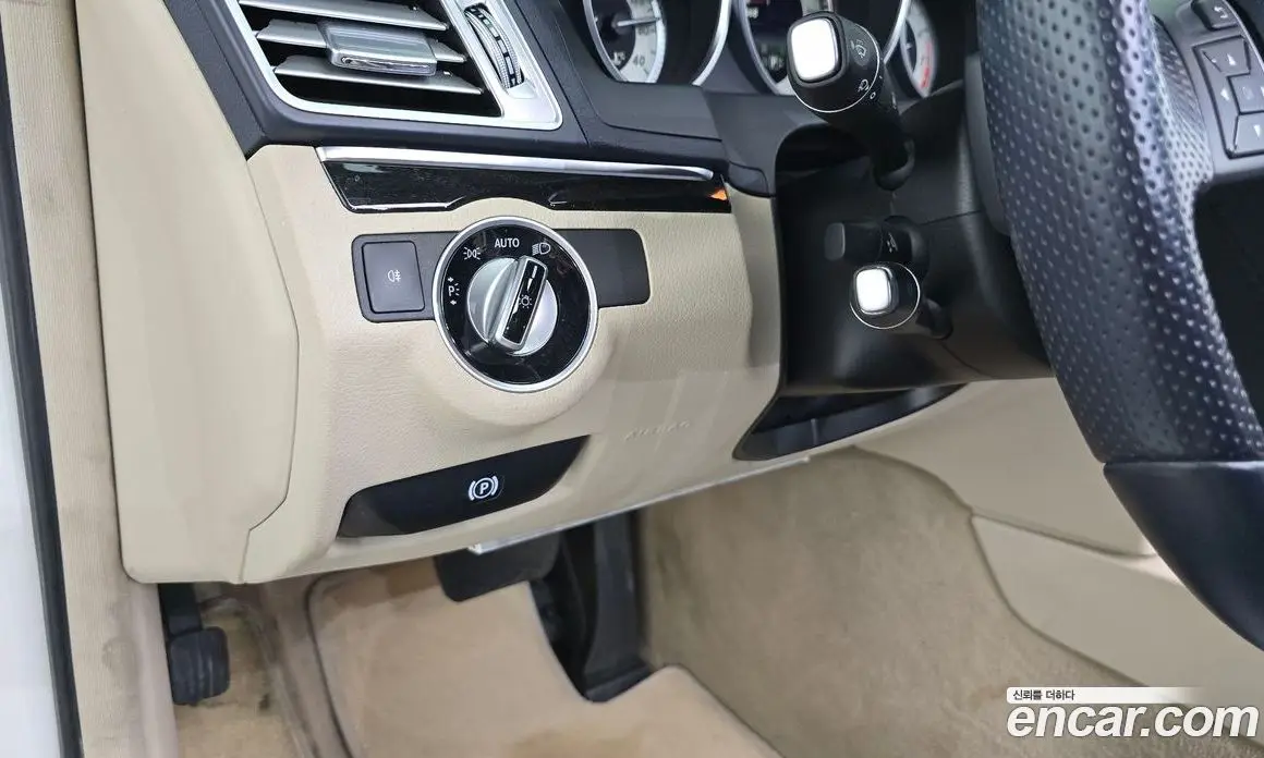 Mercedes-Benz E-Class 2015 2.0 автомат (гидро), фото 19 Mercedes-Benz E-Class 2015 2.0 автомат (гидро), фото 19
