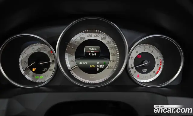 Mercedes-Benz E-Class 2015 2.0 автомат (гидро), миниатюра 8 Mercedes-Benz E-Class 2015 2.0 автомат (гидро), миниатюра 8