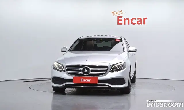 Mercedes-Benz E-Class 2016 1.9 автомат (гидро), миниатюра 3 Mercedes-Benz E-Class 2016 1.9 автомат (гидро), миниатюра 3