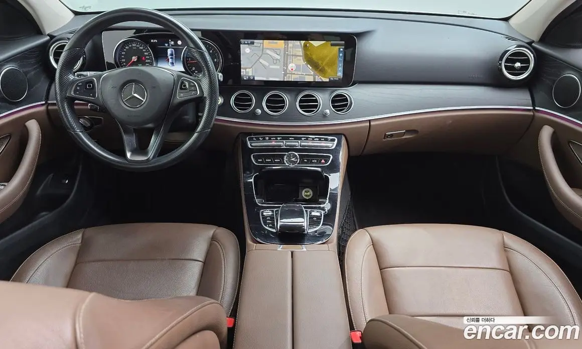Mercedes-Benz E-Class 2016 1.9 автомат (гидро), фото 7 Mercedes-Benz E-Class 2016 1.9 автомат (гидро), фото 7