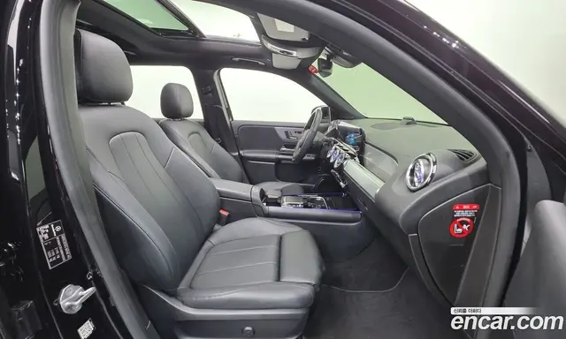 Mercedes-Benz GLB-Class 2021 1.9 автомат (гидро), миниатюра 10 Mercedes-Benz GLB-Class 2021 1.9 автомат (гидро), миниатюра 10