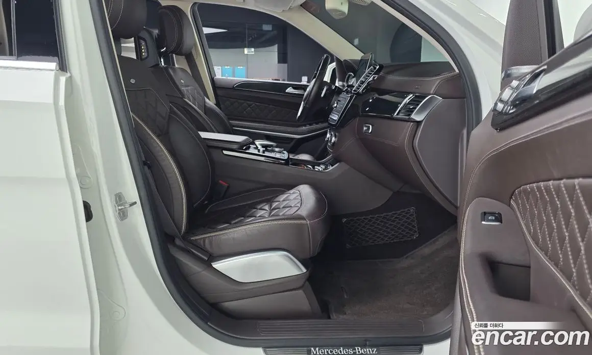 Mercedes-Benz GLS-Class 2017 4.7 автомат (гидро), фото 11