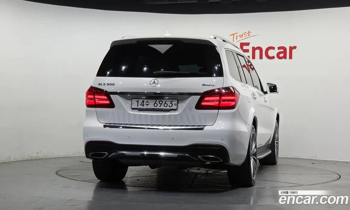 Mercedes-Benz GLS-Class 2017 4.7 автомат (гидро), фото 4