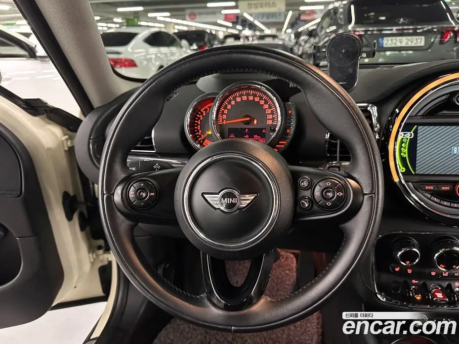 Mini Clubman 2017 2.0 автомат (гидро), фото 9 Mini Clubman 2017 2.0 автомат (гидро), фото 9