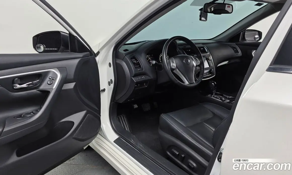 Nissan Altima 2016 2.5 автомат (гидро), фото 10