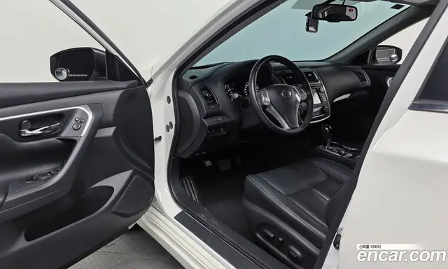 Nissan Altima 2016 2.5 автомат (гидро), миниатюра 10