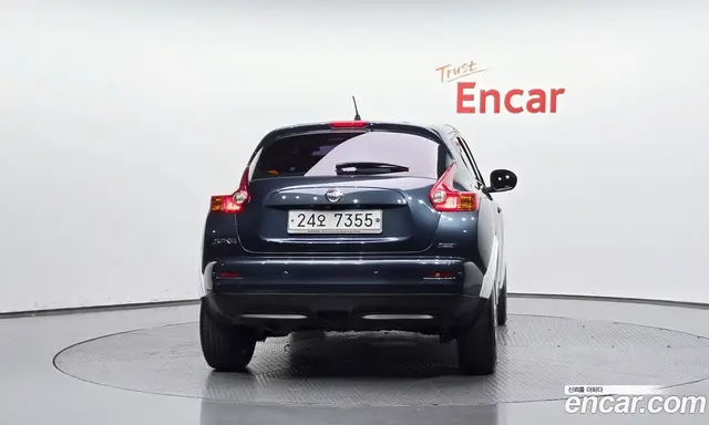 Nissan Juke 2014 1.6 автомат (гидро), миниатюра 4