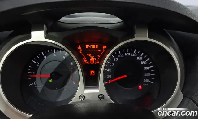 Nissan Juke 2014 1.6 автомат (гидро), миниатюра 8