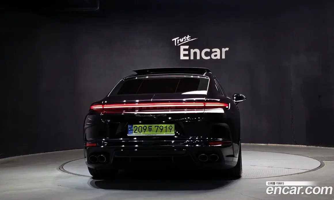 Porsche Panamera 2025 4.0 автомат (гидро), фото 4 Porsche Panamera 2025 4.0 автомат (гидро), фото 4