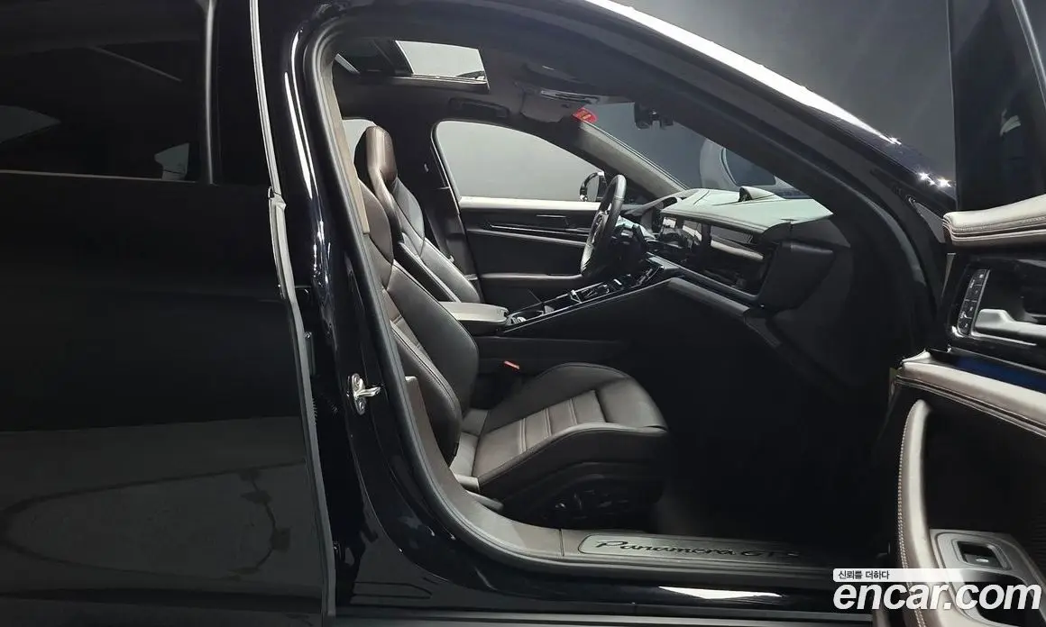 Porsche Panamera 2025 4.0 автомат (гидро), фото 10 Porsche Panamera 2025 4.0 автомат (гидро), фото 10