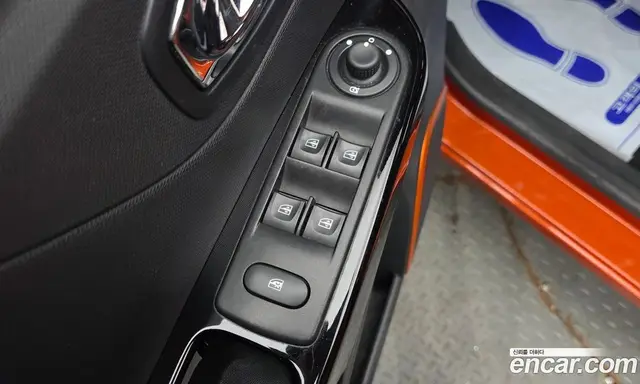 Renault (Samsung) QM3 2014 1.5 автомат (гидро), миниатюра 11 Renault (Samsung) QM3 2014 1.5 автомат (гидро), миниатюра 11