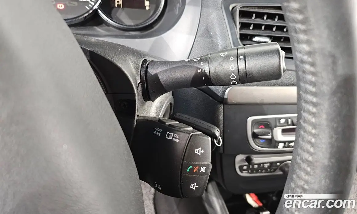 Renault (Samsung) SM3 2010 1.6 автомат (гидро), фото 18 Renault (Samsung) SM3 2010 1.6 автомат (гидро), фото 18