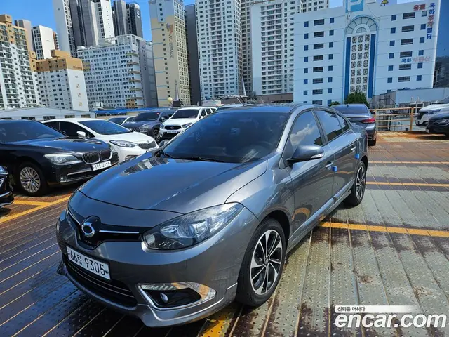 Renault (Samsung) SM3 2015 1.6 автомат (гидро), миниатюра 8 Renault (Samsung) SM3 2015 1.6 автомат (гидро), миниатюра 8