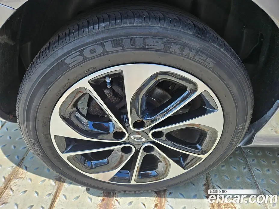 Renault (Samsung) SM3 2015 1.6 автомат (гидро), фото 9 Renault (Samsung) SM3 2015 1.6 автомат (гидро), фото 9