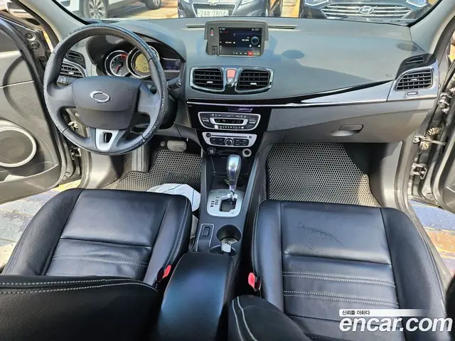 Renault (Samsung) SM3 2015 1.6 автомат (гидро), миниатюра 10 Renault (Samsung) SM3 2015 1.6 автомат (гидро), миниатюра 10