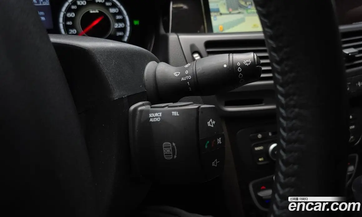 Renault (Samsung) SM5 2014 2.0 автомат (гидро), фото 18 Renault (Samsung) SM5 2014 2.0 автомат (гидро), фото 18