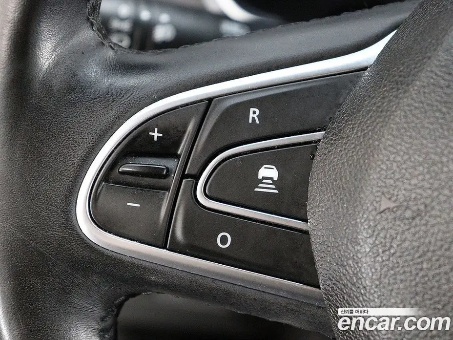 Renault (Samsung) SM6 2016 1.6 автомат (гидро), фото 12 Renault (Samsung) SM6 2016 1.6 автомат (гидро), фото 12