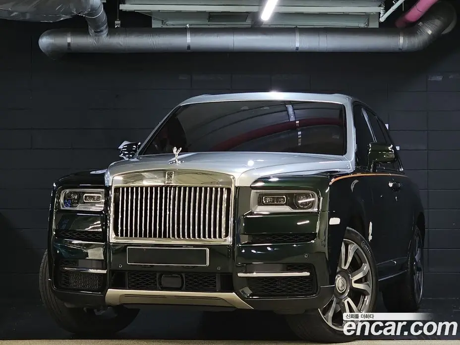 Rolls-Royce Cullinan 2023 6.7 автомат (гидро), фото 1 Rolls-Royce Cullinan 2023 6.7 автомат (гидро), фото 1