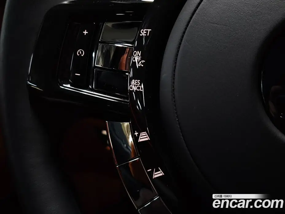 Rolls-Royce Cullinan 2023 6.7 автомат (гидро), фото 17 Rolls-Royce Cullinan 2023 6.7 автомат (гидро), фото 17