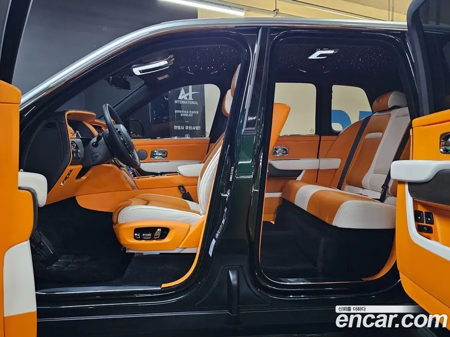 Rolls-Royce Cullinan 2023 6.7 автомат (гидро), фото 9 Rolls-Royce Cullinan 2023 6.7 автомат (гидро), фото 9
