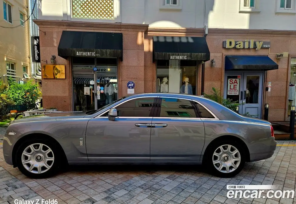 Rolls-Royce Ghost 2014 6.6 автомат (гидро), фото 4
