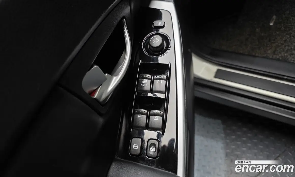 SsangYong Korando 2015 2.0 автомат (гидро), фото 14 SsangYong Korando 2015 2.0 автомат (гидро), фото 14