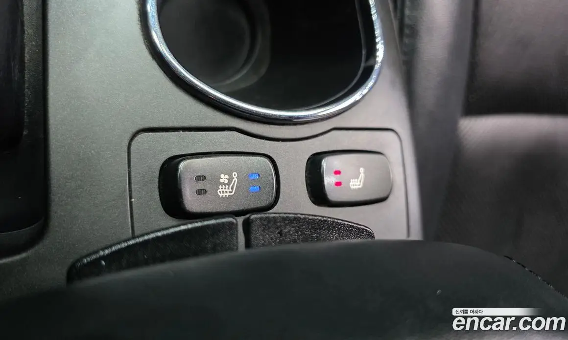 SsangYong Korando 2015 2.0 автомат (гидро), фото 18 SsangYong Korando 2015 2.0 автомат (гидро), фото 18