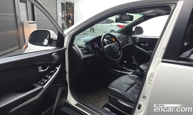 SsangYong Korando 2015 2.0 автомат (гидро), миниатюра 10 SsangYong Korando 2015 2.0 автомат (гидро), миниатюра 10