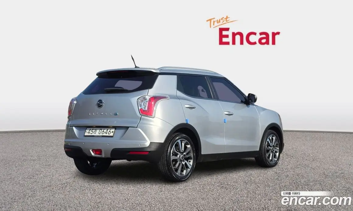 SsangYong TIBOLI 2015 1.6 автомат (гидро), фото 2 SsangYong TIBOLI 2015 1.6 автомат (гидро), фото 2