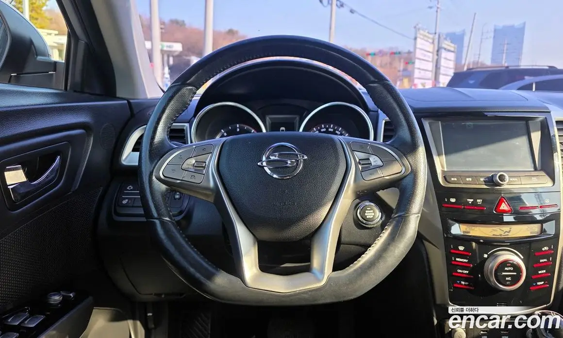 SsangYong TIBOLI 2015 1.6 автомат (гидро), фото 13 SsangYong TIBOLI 2015 1.6 автомат (гидро), фото 13