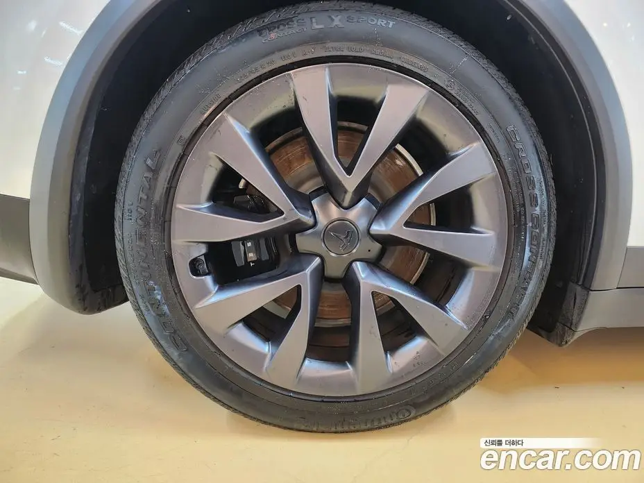 Tesla Model X 2024 0.3 автомат (гидро), фото 5