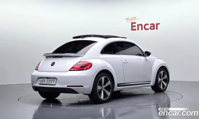 Volkswagen Beatle 2015 2.0 автомат (гидро), миниатюра 2