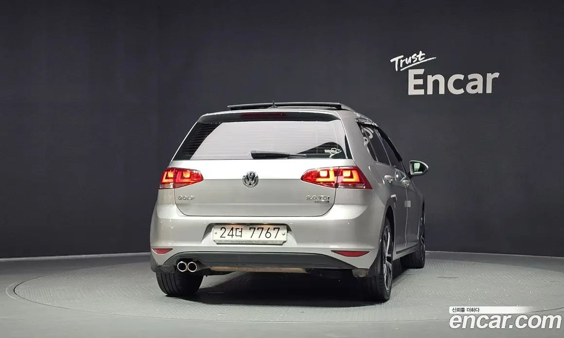Volkswagen Golf 2013 2.0 автомат (гидро), фото 4