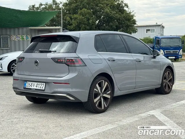 Volkswagen Golf 2025 2.0 автомат (гидро), миниатюра 2 Volkswagen Golf 2025 2.0 автомат (гидро), миниатюра 2
