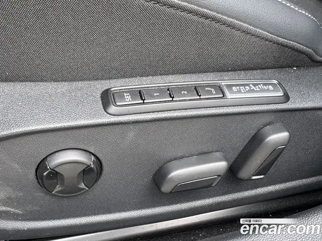 Volkswagen Golf 2025 2.0 автомат (гидро), миниатюра 10 Volkswagen Golf 2025 2.0 автомат (гидро), миниатюра 10