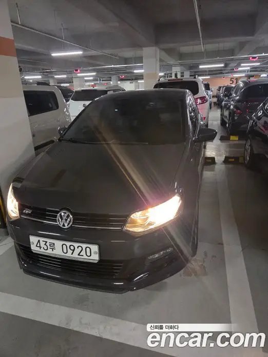 Volkswagen Polo, 2015, 128 000 км