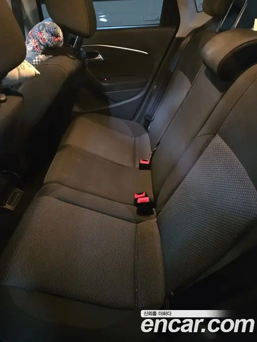 Volkswagen Polo 2015 1.4 автомат (гидро), фото 11