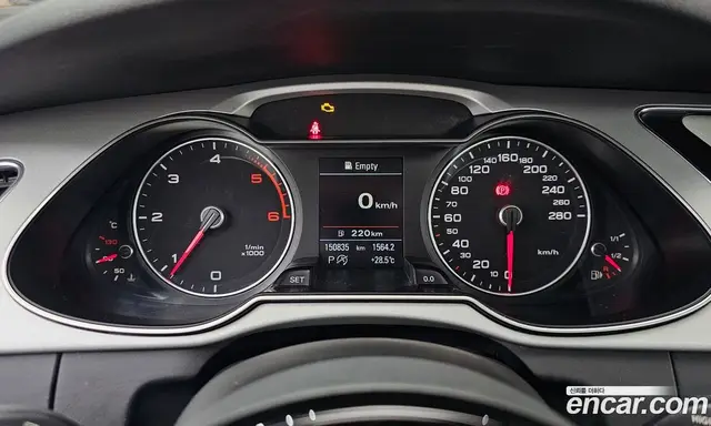 Audi A4 2015 2.0 автомат (гидро), миниатюра 8 Audi A4 2015 2.0 автомат (гидро), миниатюра 8