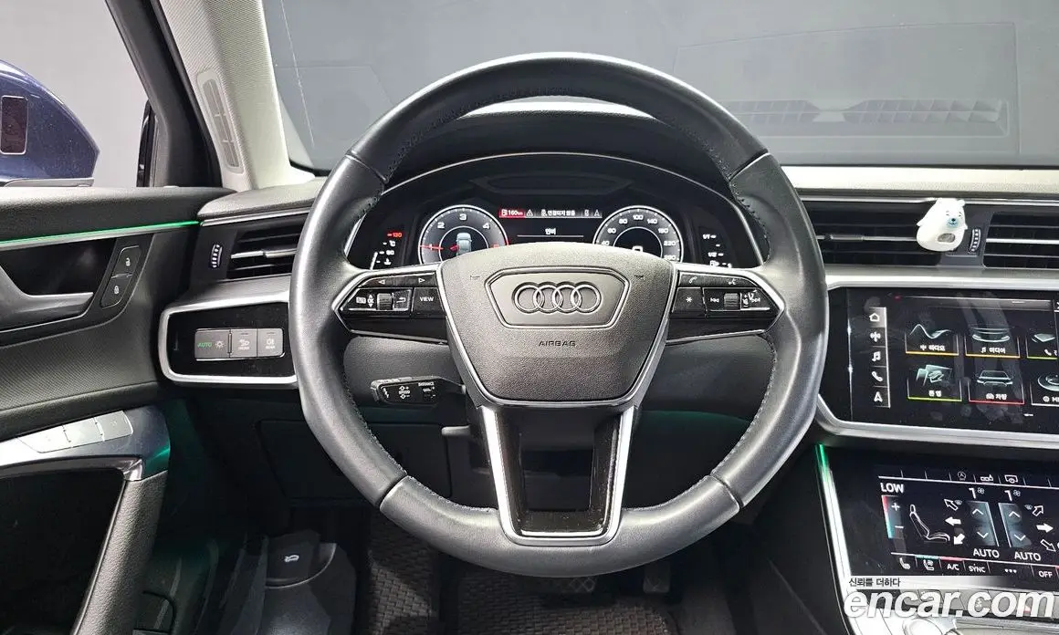 Audi A6 2020 2.0 автомат (гидро), фото 13