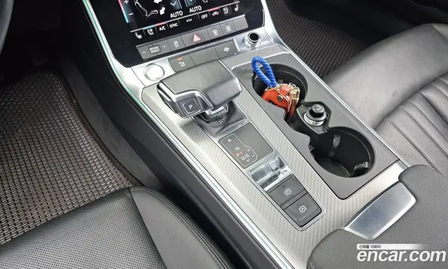 Audi A6 2020 2.0 автомат (гидро), миниатюра 9