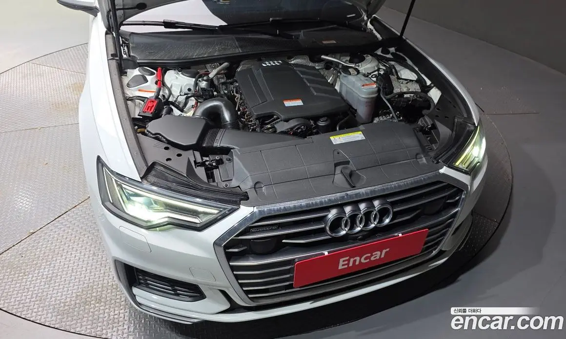 Audi A6 2020 2.0 автомат (гидро), фото 6