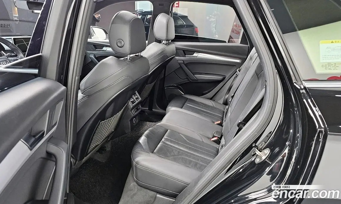 Audi Q5 2020 2.0 автомат (гидро), фото 12