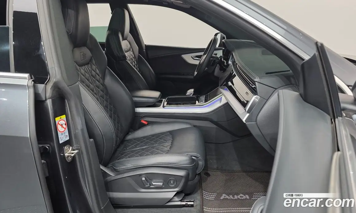 Audi Q8 2021 3.0 автомат (гидро), фото 12 Audi Q8 2021 3.0 автомат (гидро), фото 12